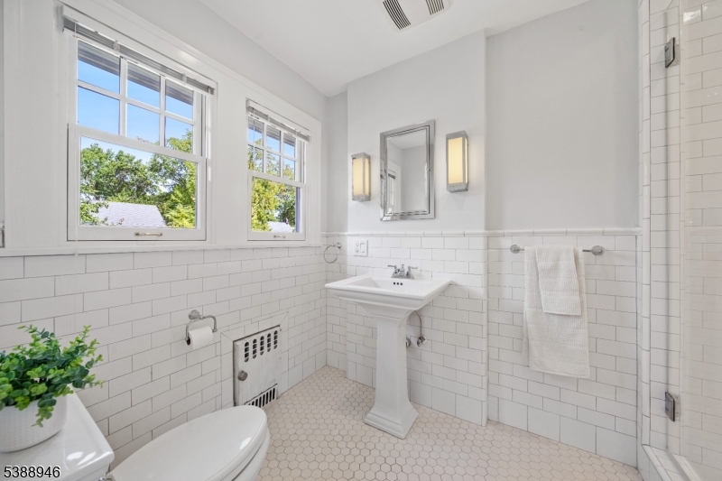 Upper Montclair - Residential