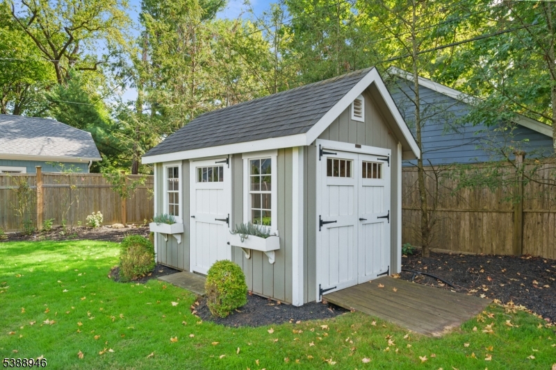 Upper Montclair - Residential