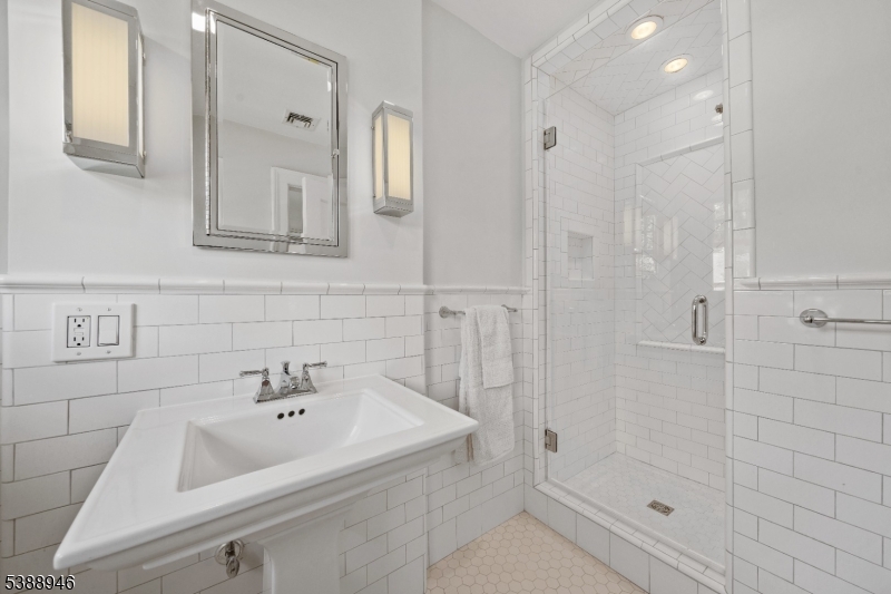 Upper Montclair - Residential