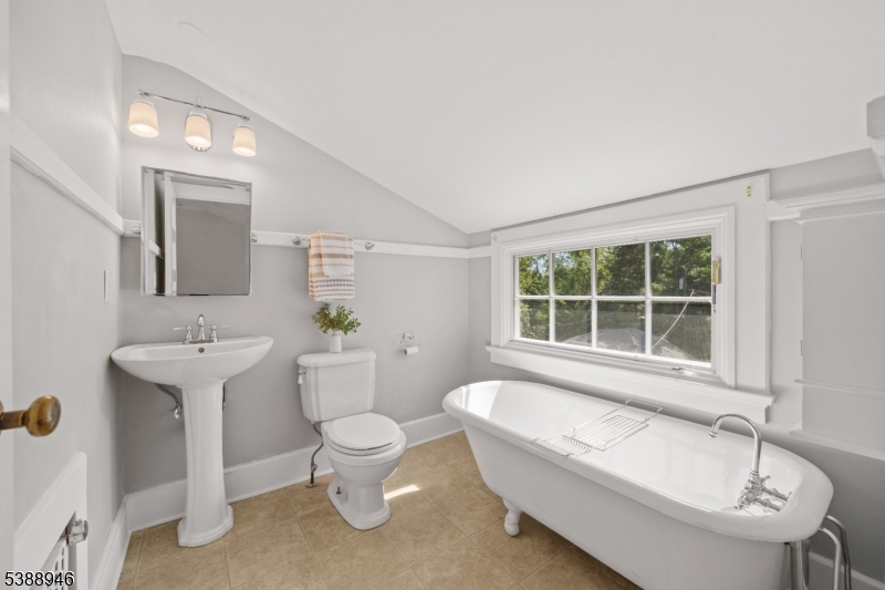 Upper Montclair - Residential