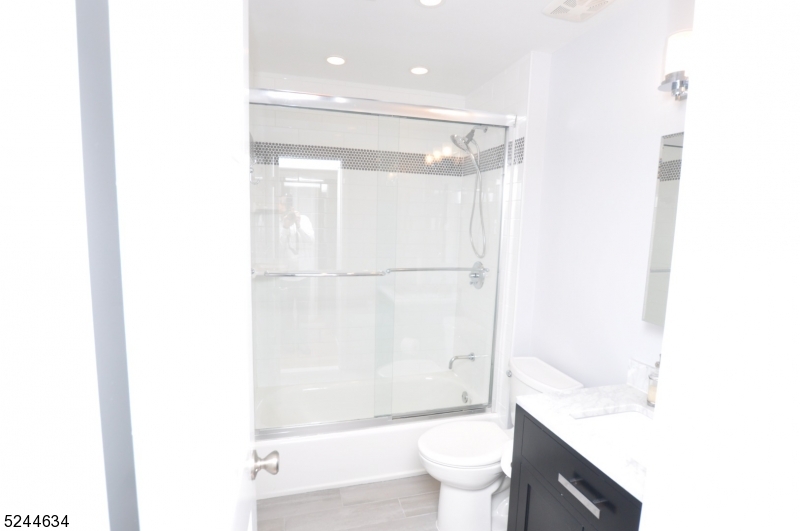 South Green 1 - Residential Lease