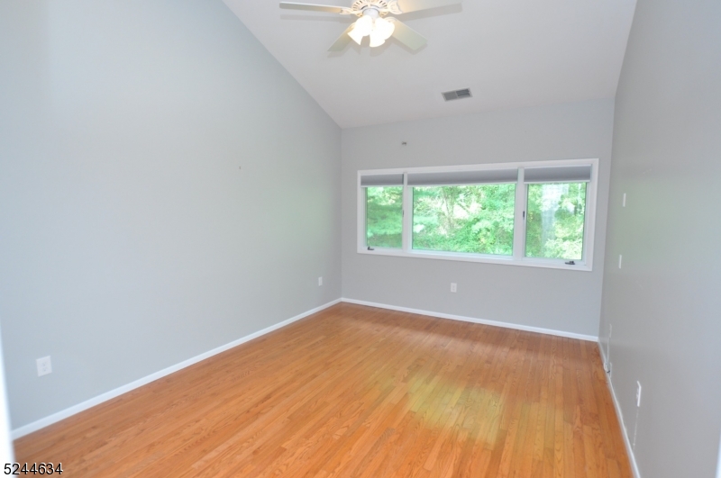 South Green 1 - Residential Lease