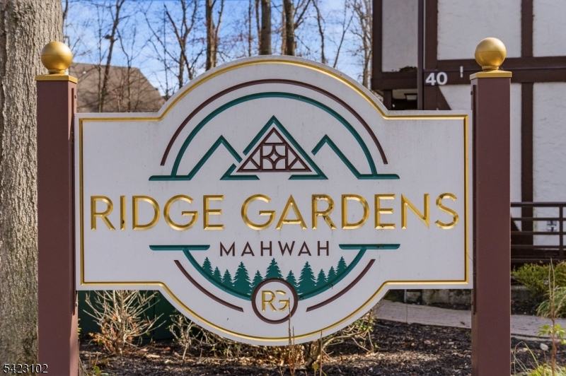 Ridge Gardens - Residential