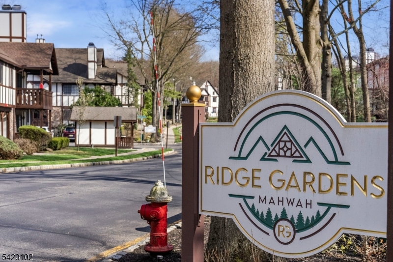 Ridge Gardens - Residential