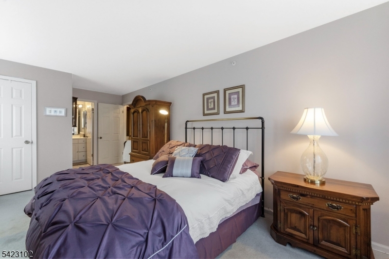 Ridge Gardens - Residential