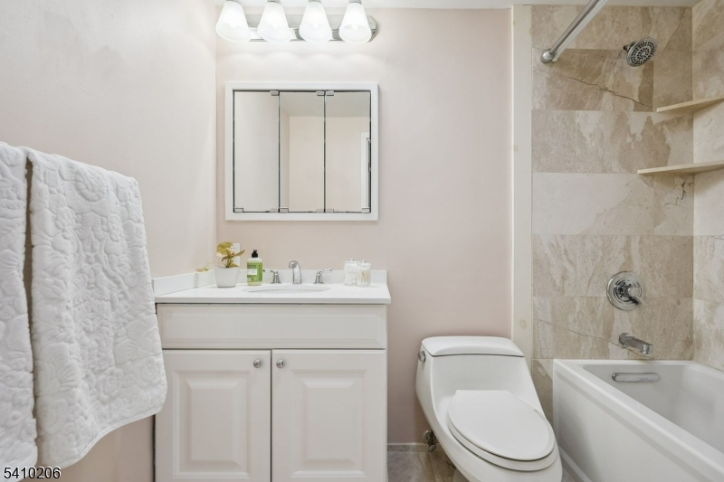 Crown View Manor - Residential