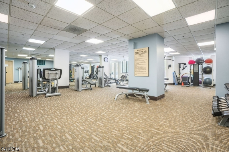 Crown View Manor - Residential