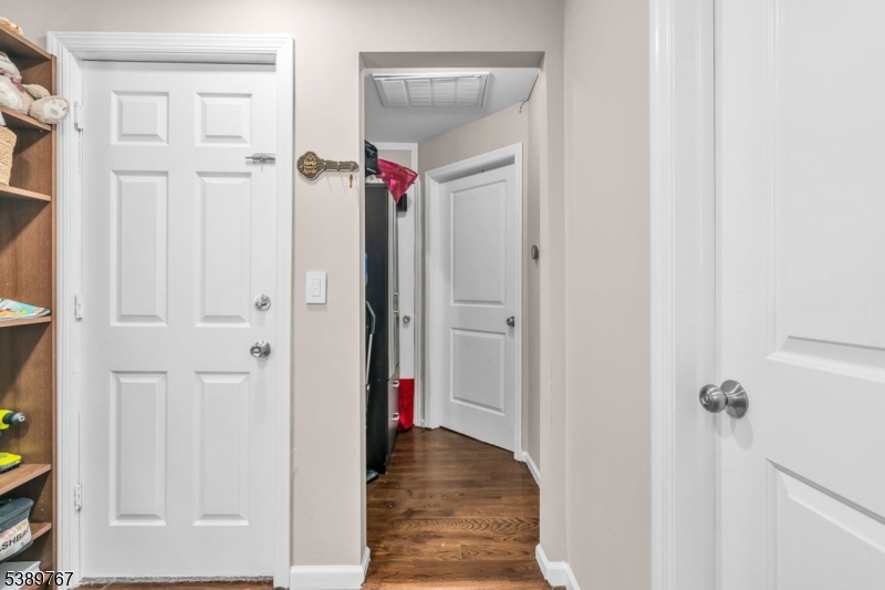 New Mfg Town/Elizabethport - Residential Income