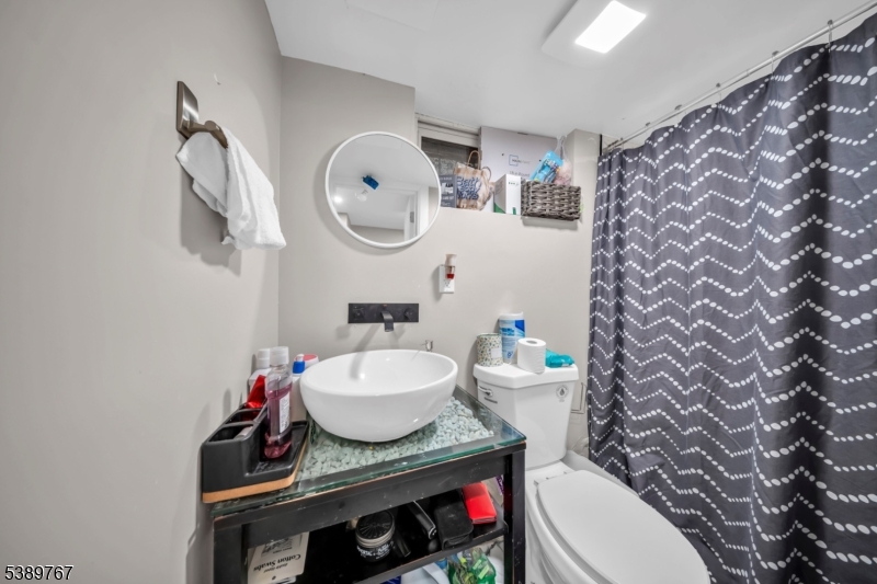 New Mfg Town/Elizabethport - Residential Income