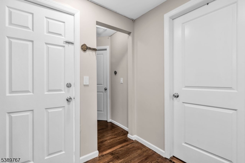 New Mfg Town/Elizabethport - Residential Income