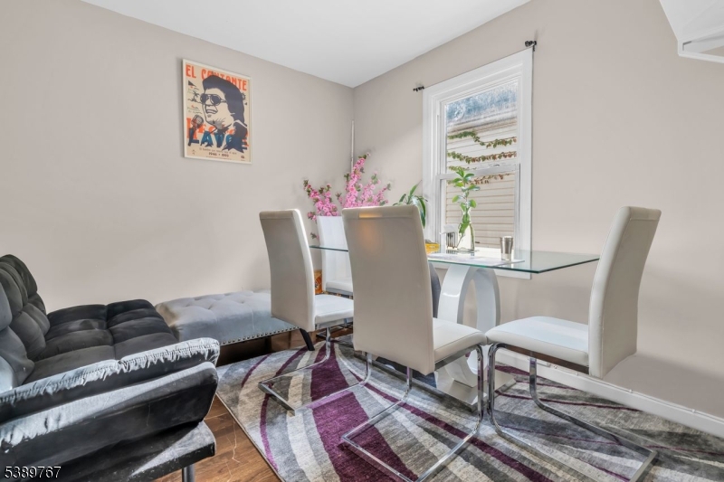 New Mfg Town/Elizabethport - Residential Income