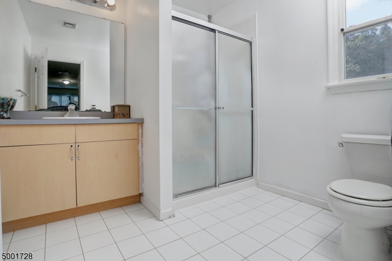 Glenmont Commons - Residential Lease