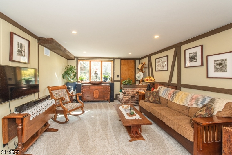 Fayson Lakes - Residential