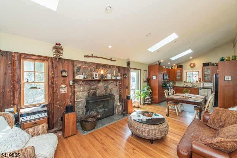 Fayson Lakes - Residential