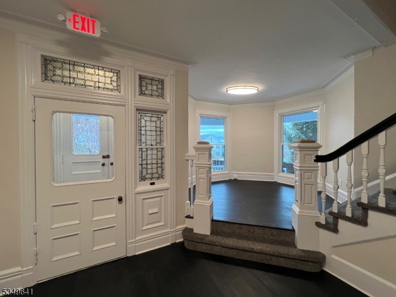 314 Cornelia St 1