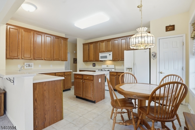 Four Seasons - Residential