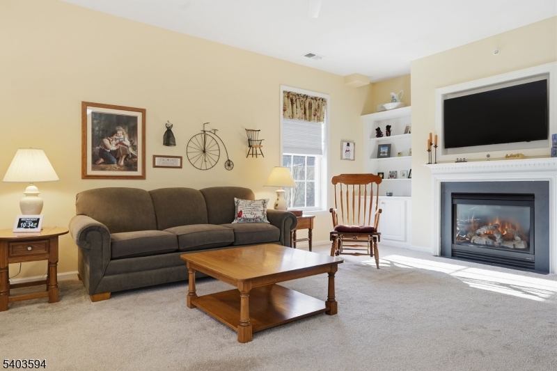 Four Seasons - Residential