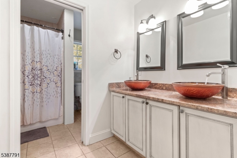 Timberline Manor - Residential