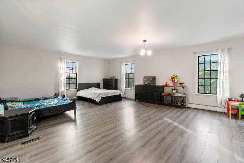 Timberline Manor - Residential