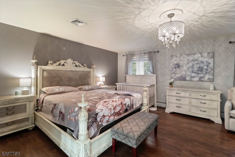 Timberline Manor - Residential