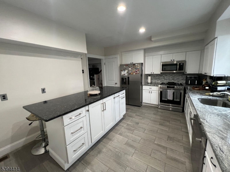 Elmora Hill - Residential