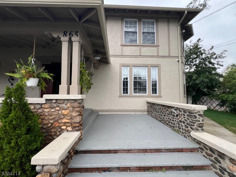 Elmora Hill - Residential