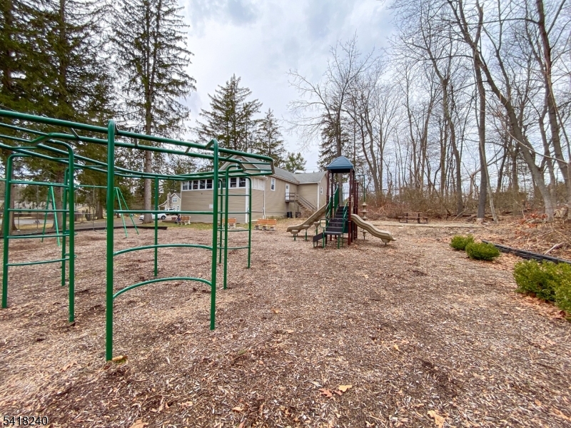 Lindy Lake - Residential