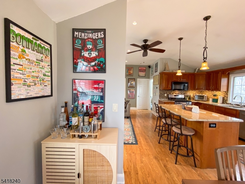 Lindy Lake - Residential