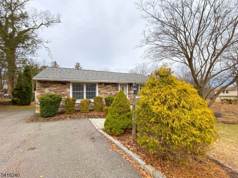 Lindy Lake - Residential