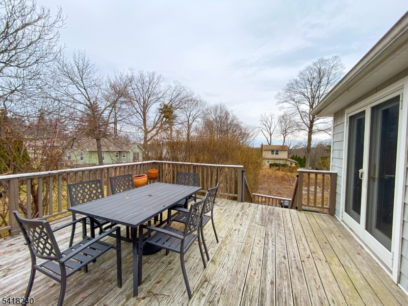 Lindy Lake - Residential