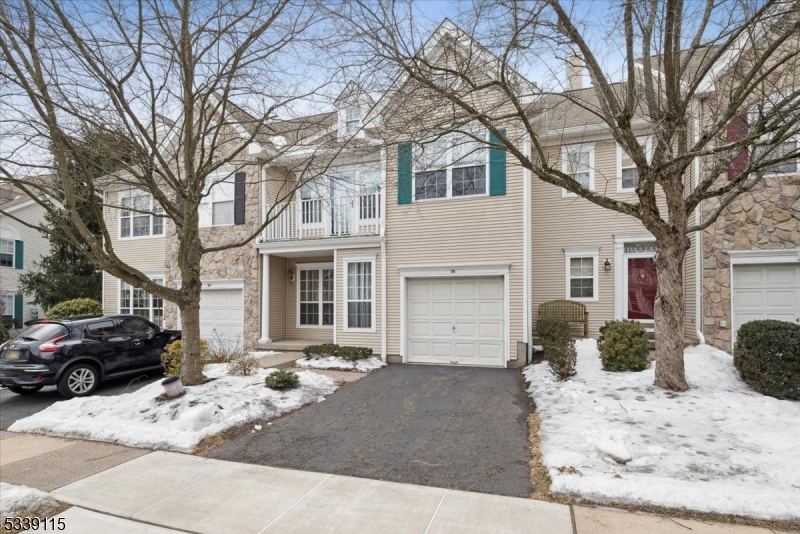 Hamilton Crest - Residential