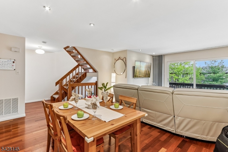 MONTGOMERY WOODS - Residential