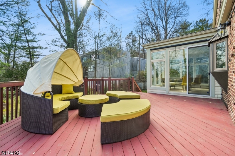 Upper Wyoming - Residential