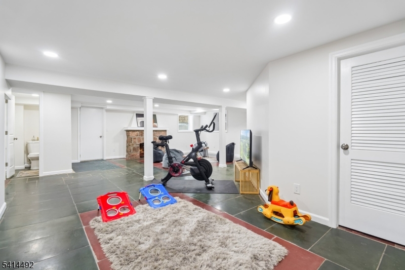 Upper Wyoming - Residential