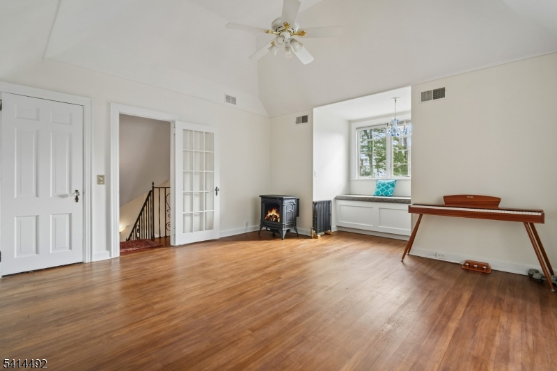 Upper Wyoming - Residential