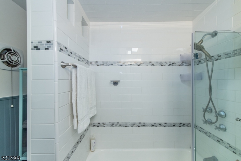 Shongum Lake - Residential