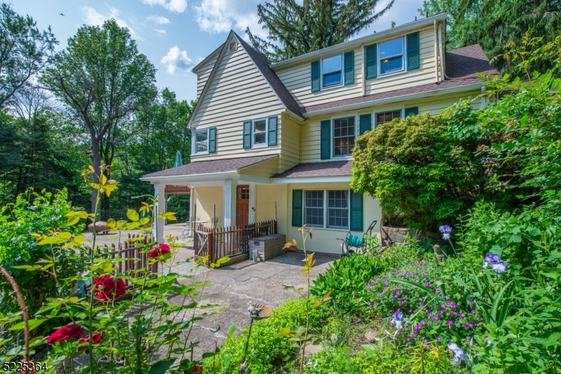 Shongum Lake - Residential