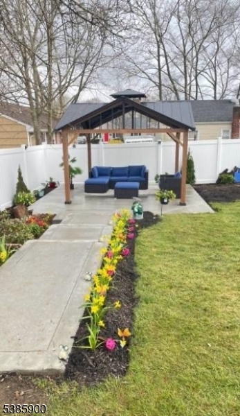 Borders Clark - Residential