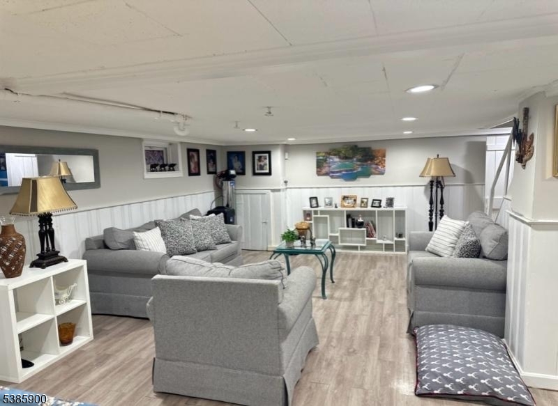 Borders Clark - Residential