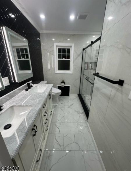 Borders Clark - Residential