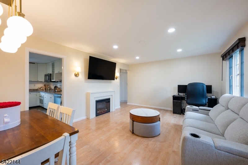 Troy Hills at Springfield - Residential Lease