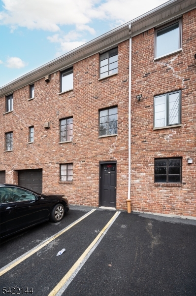 Troy Hills at Springfield - Residential Lease