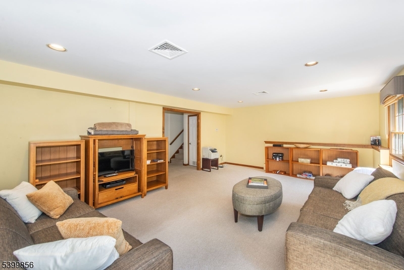 Valhalla Vistas - Residential