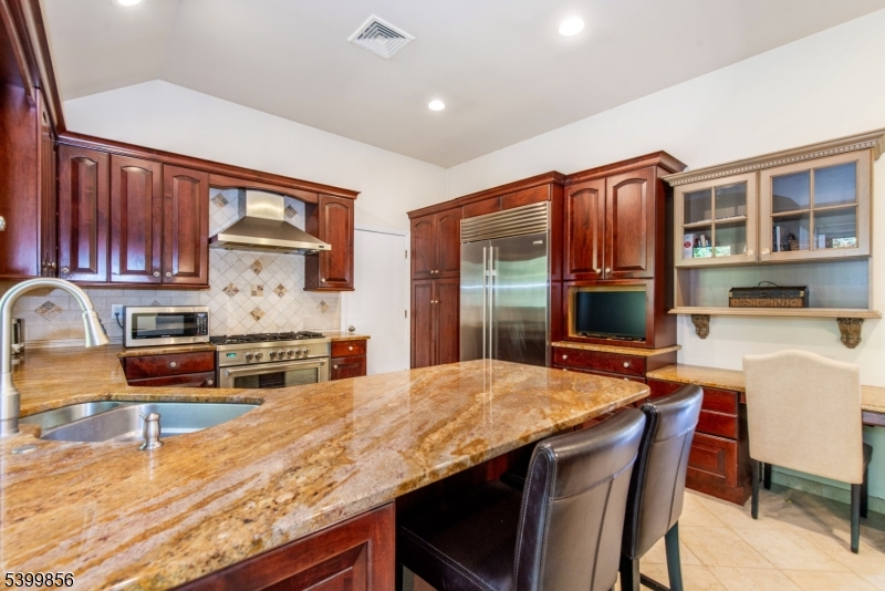 Valhalla Vistas - Residential