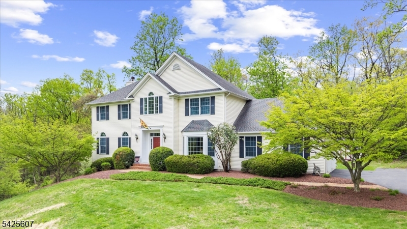 PACESETTER BELLEWOOD - Residential