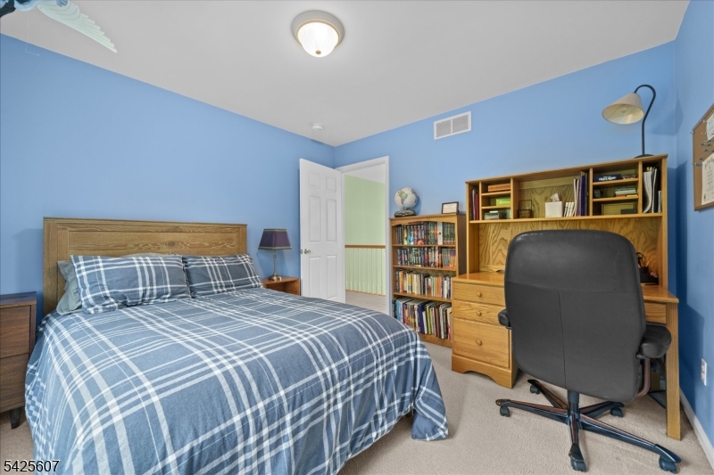 PACESETTER BELLEWOOD - Residential