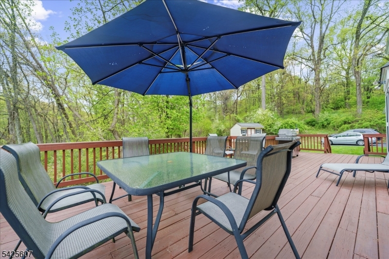 PACESETTER BELLEWOOD - Residential