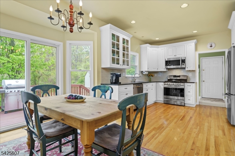 PACESETTER BELLEWOOD - Residential