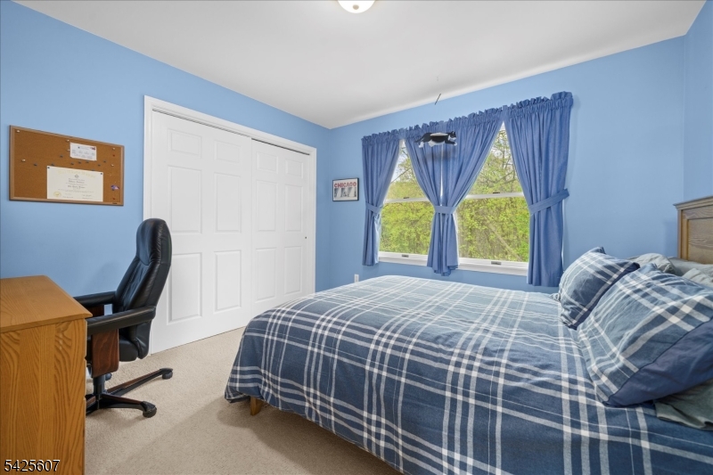 PACESETTER BELLEWOOD - Residential