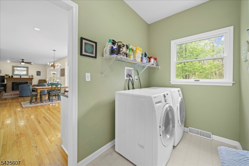 PACESETTER BELLEWOOD - Residential